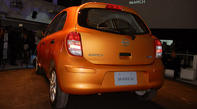 Nissan March imagenes