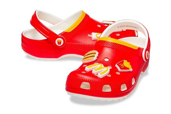 McDonald's and Crocs Cook Up a Novelty Footwear Collection Featuring Iconic Mascots McDonald's, better known for Big Macs and McNuggets, is stepping into the fashion arena with a quirky new footwear collection. In a bold move, the fast-food giant has teamed up with Crocs to introduce a range of custom-designed clogs that pay homage to some of McDonald's most beloved characters.