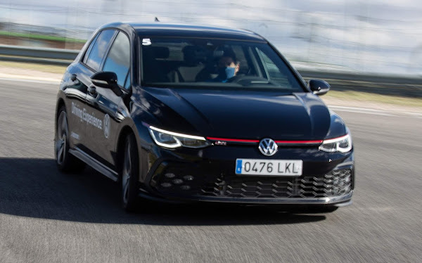 Golf GTI mostra suas credenciais no circuito de Jarama