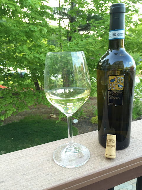 2013 Feudi di San Gregorio Falanghina