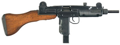 uzi submachine gun