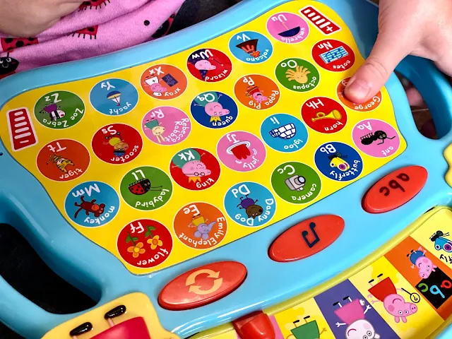 Close up of the Peppa Pig keyboard as described in accompanying text