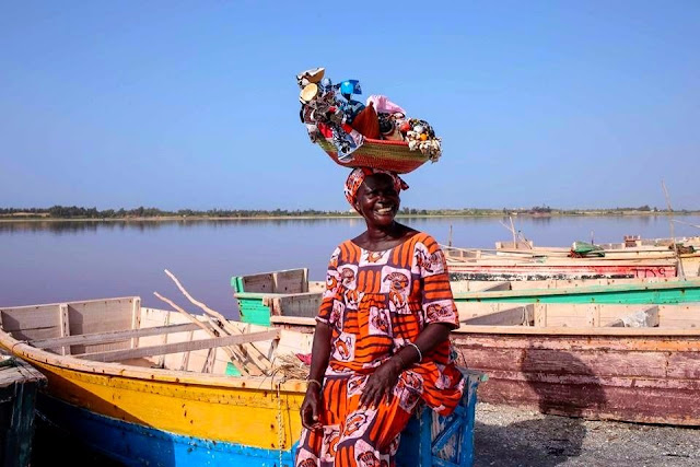 lago rosa senegal