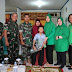 Kunjungan Emosional Danrem 032/Wirabraja dan Persit KCK Koorcab Rem 032/Wbr ke Keluarga Berkebutuhan Khusus