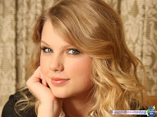 Most Popular Celebrity Taylor Swift | Biography, Life style, Music Career, Songwriting Style, Acting Career, Image and Personal Life, Relationship and Many more...