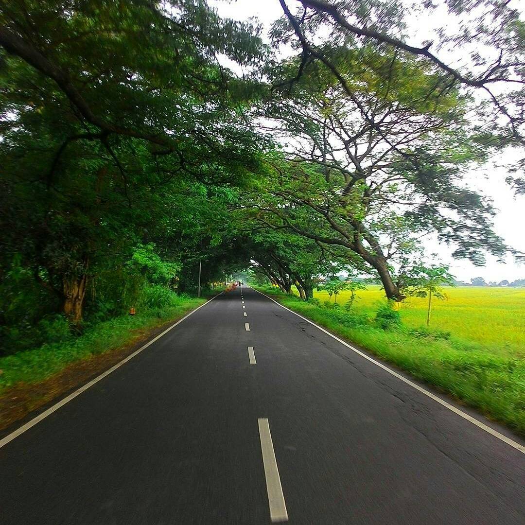 Jalur Tirtamaya Juntinyuat Jalan Raya  Indramayu 