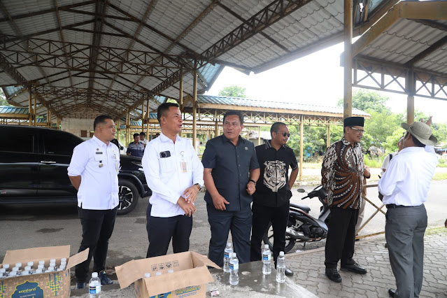Ketua DPRD Batam Tinjau Kondisi Jalan dari Muka Kuning Hingga ke Tanjungpiayu