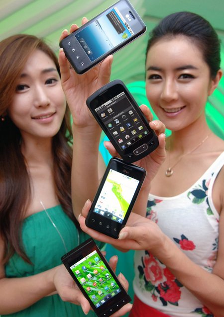 NTTドコモ向けLG電子製スマートフォン「L-04C」がWi-Fi認証通過。Optimus Oneか？【紹介動画あり】