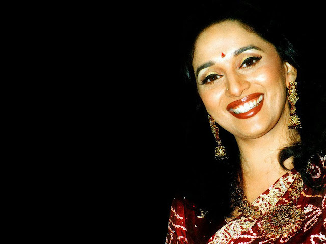 Madhuri Dixit Wallpapers Free Download