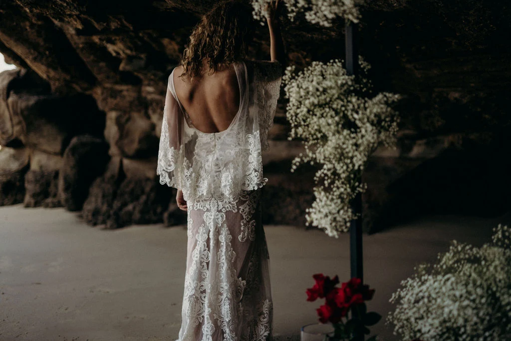 CAVES BEACH STYLED SHOOT VINTAGE WEDDINGS BOHO BRIDE