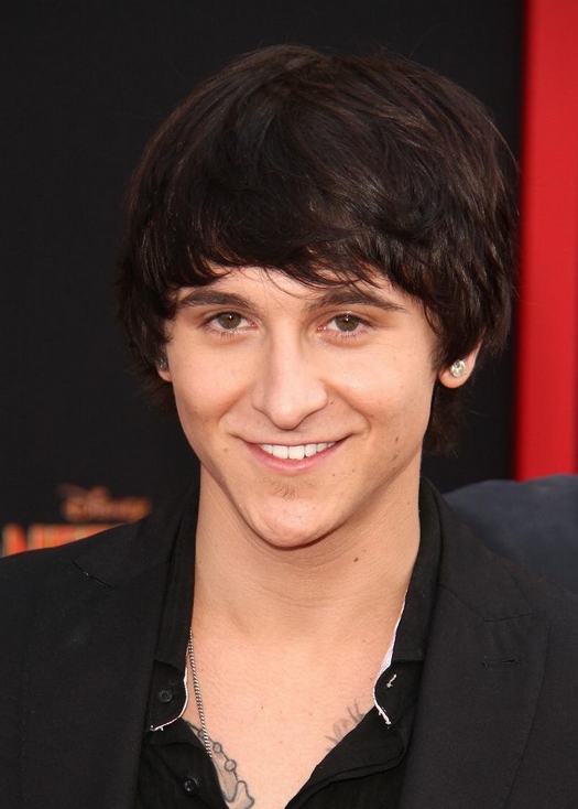 kelsey chow and mitchel musso. Kelsey Chow, Mitchel Musso: