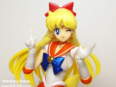 S.H.Figuarts Super Sailor Venus de Sailor Moon - Tamashii Nations