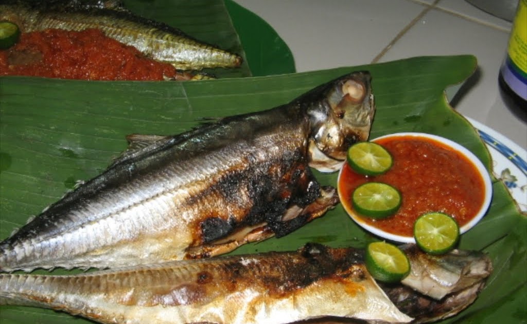 Ikan bakar dan Sambal Serai  CERITA ORANG MERSING