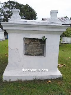 cagar budaya makam inggris