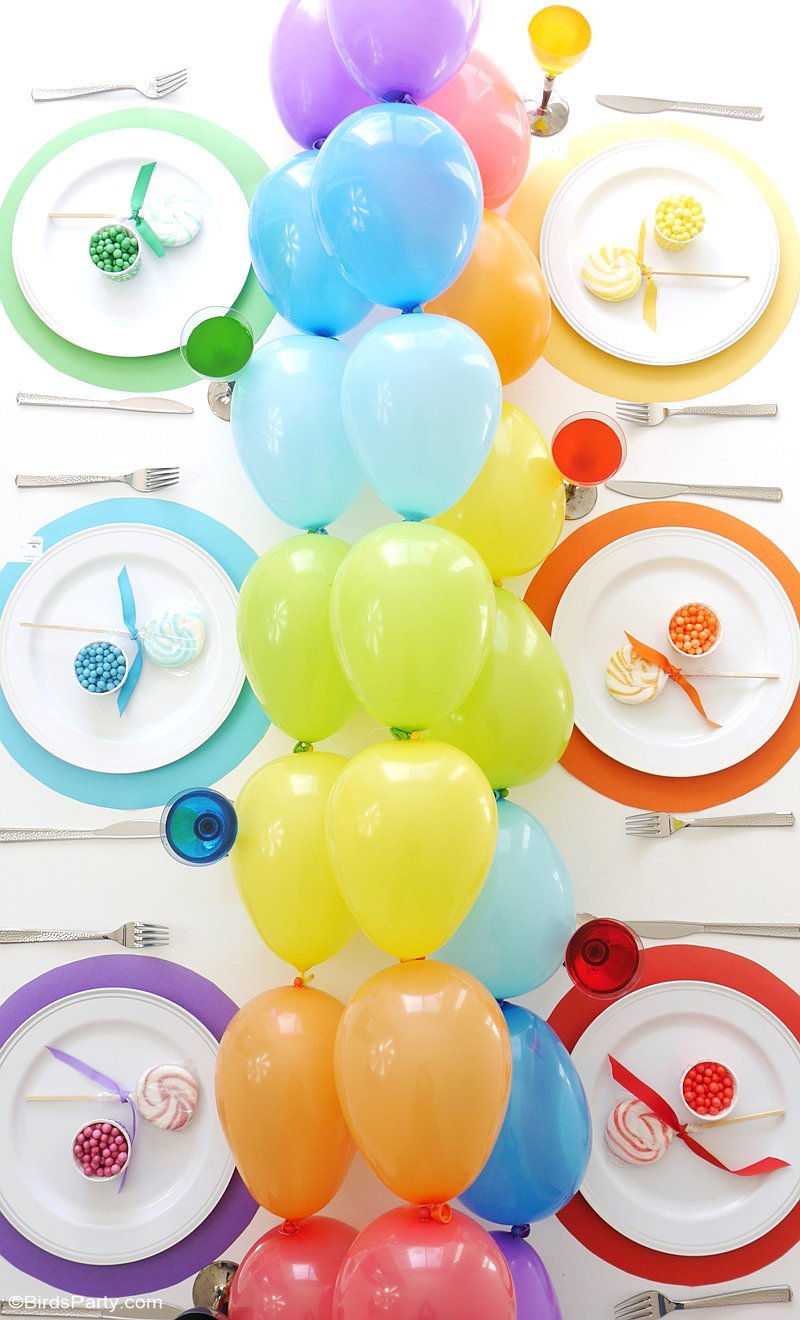 Table Arc-en-Ciel et DIY Guirlande de Ballons - des idées de fête faciles et rapide pour un anniversaire; mariage ou table en fête colorée! by BirdsParty.fr @birdsparty