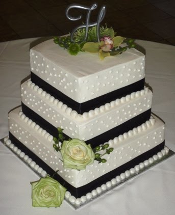 25th wedding anniversary cakes with buttercream icing