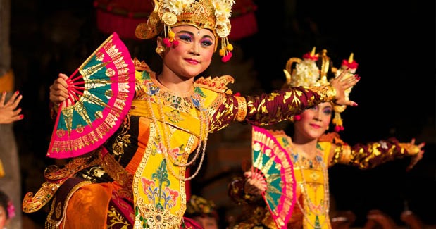Tari Legong Asal Bali : Sejarah, Gerakan, Video, dan 