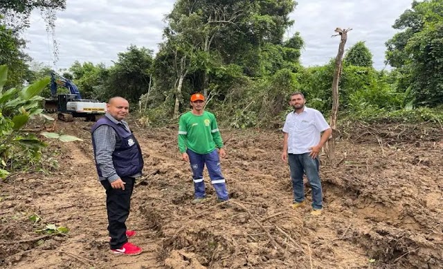  Gerente Do Deracre em Feijó realiza vistoria técnica nas obras de cercamento da usina de asfalto da unidade