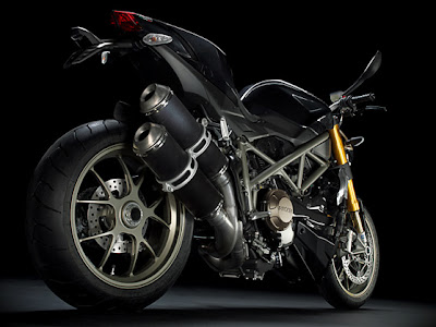 2009 Ducati Streetfighter S Rear View