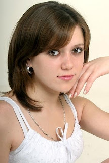 Teen Girls shoulder Length Hairstyle Ideas