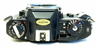 Nikon FG, Top