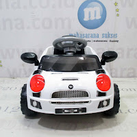 Ride-On Car SMC628 Compact Car