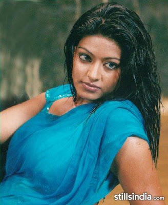 SEXY ACTRESS SNEHA  PICTURES