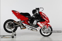 Bikin Ciut Nyali!  Yamaha Aerox 125 cc Dicekoki Mesin 1000 cc Yamaha R1