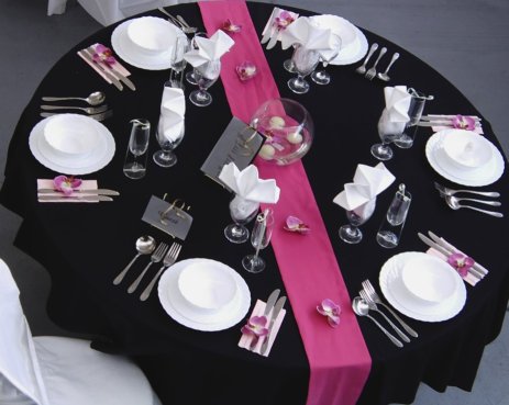 pink and black wedding centerpieces