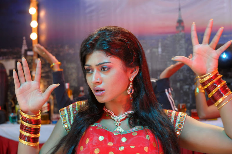 Sanya Srivastava New Telugu Movie Item Girl Hot Stills Photos hot images