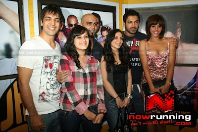 John Abraham and pakhi Promotes Jhootha Hi Sahi