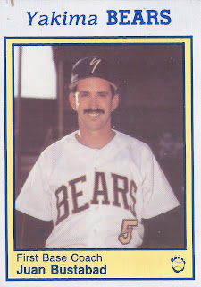 Juan Bustabad 1990 Yakima Bears card