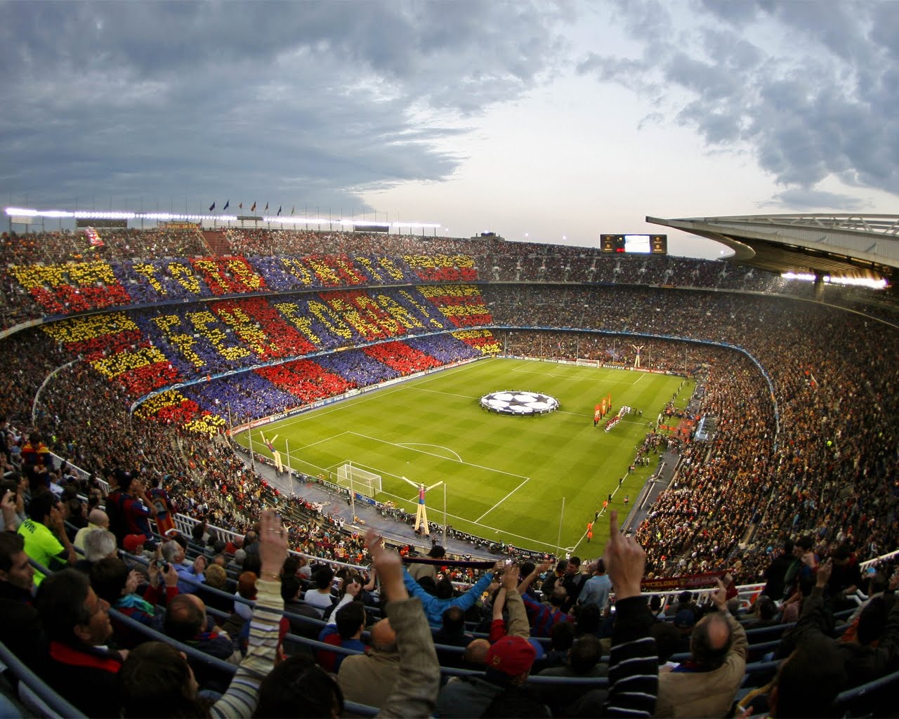 HD Wallpaper I Car - Barca - Football‎ - Real Madrid‎‎ - Animal ...