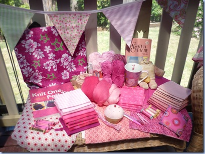pinktable2