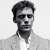 Sam Claflin.