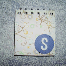 LIBRETA PARA POST-IT CON INICIAL