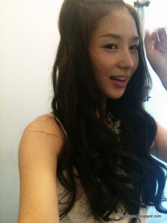 Apple Girl Kim Yeo Hee (김여희)