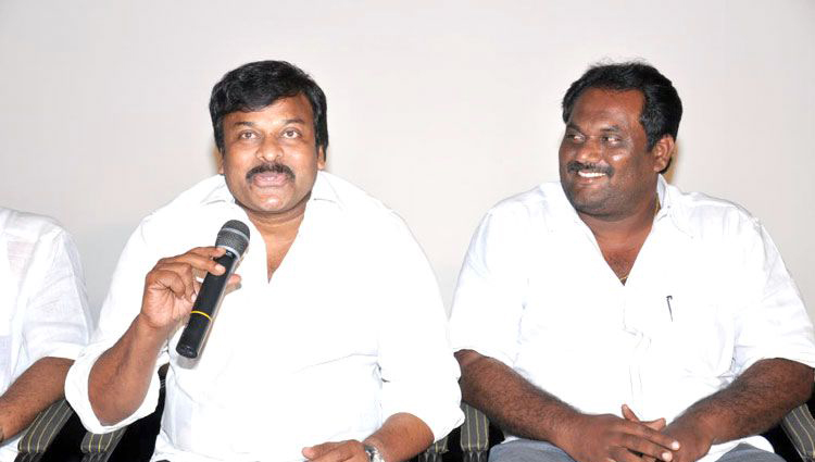 Chiru  periyar ramaswamy press meet photoshot leaked images