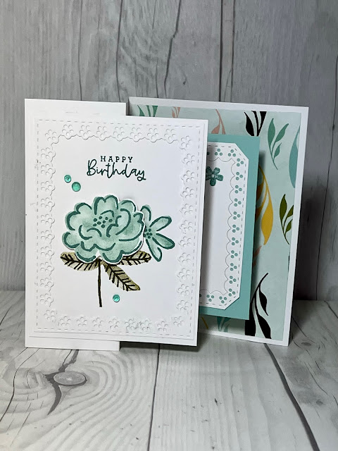 Greeting card with a pop out middle deck using Stampin' Up! Darling Details Stamp Set and Dies