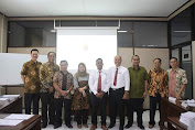 Hasil Memuaskan, Ketua STISIPOL Petta Baringeng Selesaikan S3 di UGM