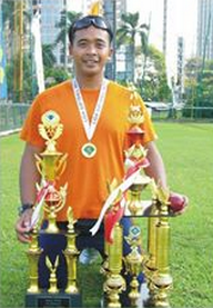 Tips Memukul Bola Berdasarkan Pesoftbol Nasional Tony Pratono