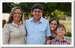 ALBENIDES DUQUE DE ABRANTES E FAMILIA