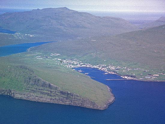 Sorvagsvatn (Leitisvatn) Lake, Faroe Island Seen On www.cars-motors-modification.blogspot.com