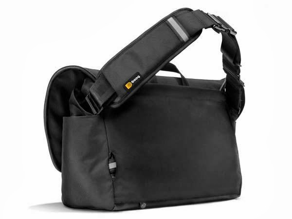 Booq Boa Nerve Messenger Bag