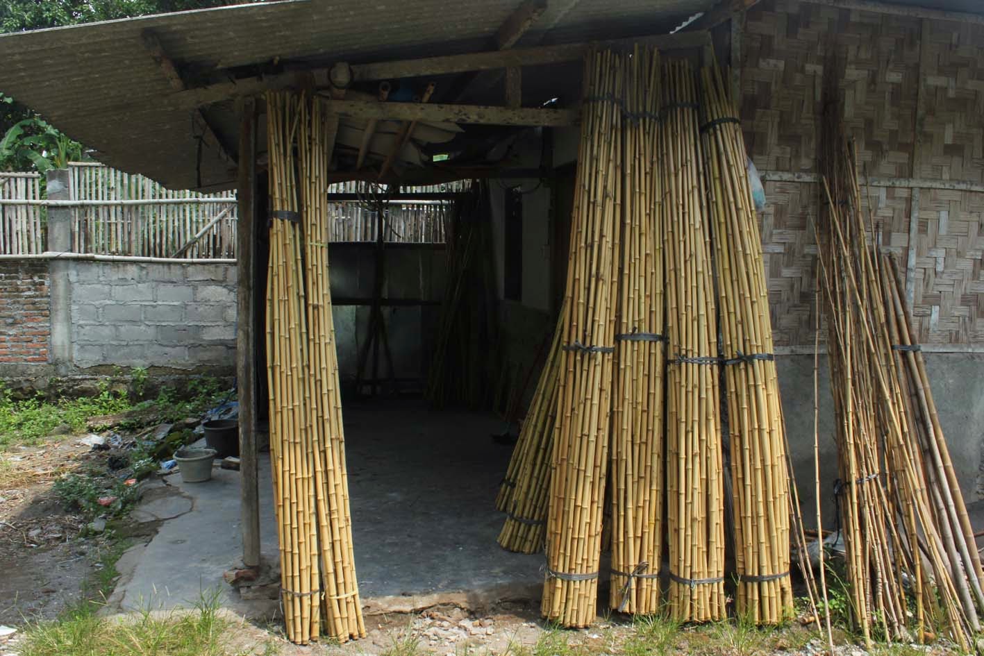  Kerajinan Bambu Cendani  Bahan Bambu  Mentah Interior