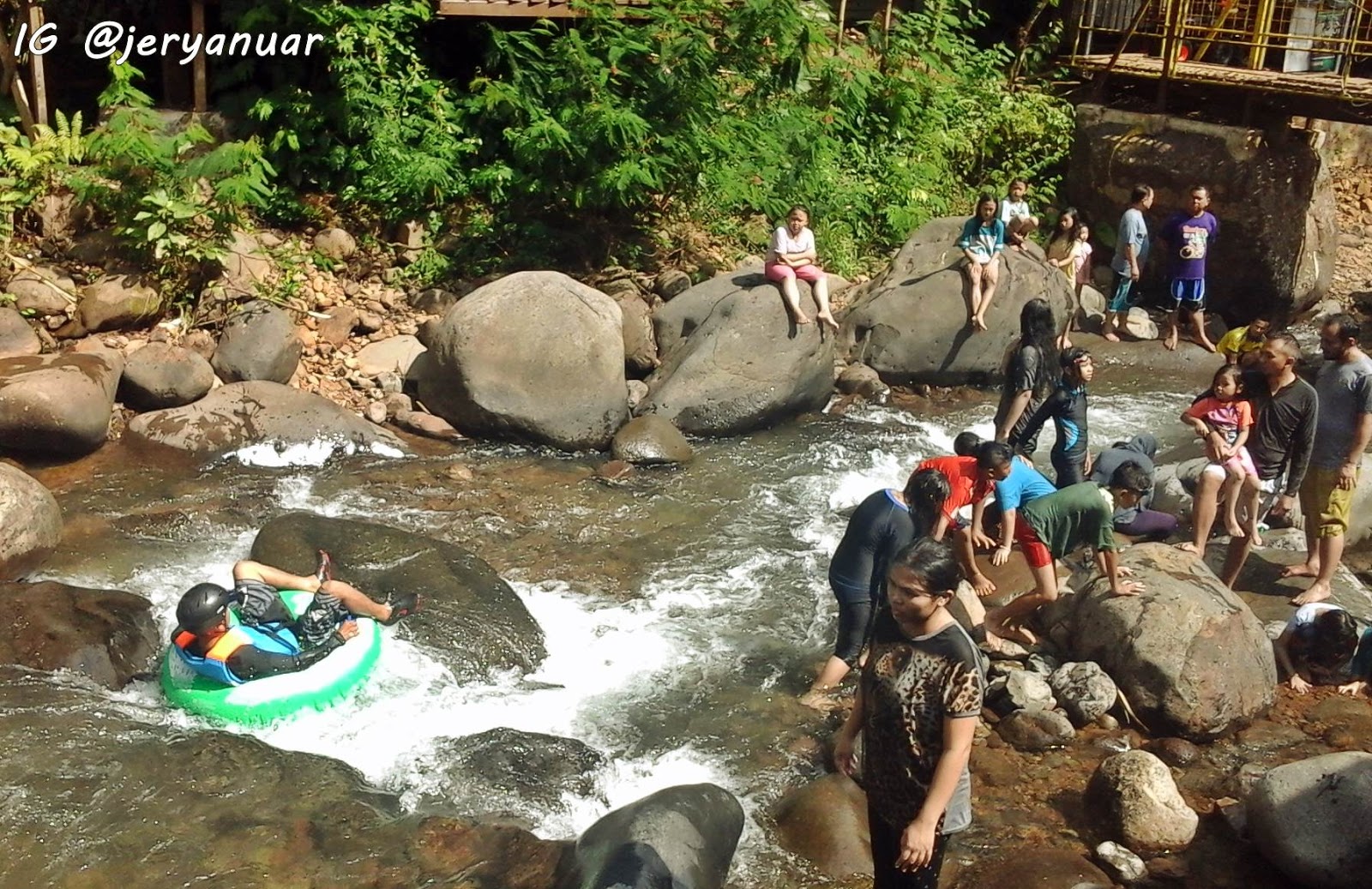 Olahraga Air River Tubing & Tipsnya