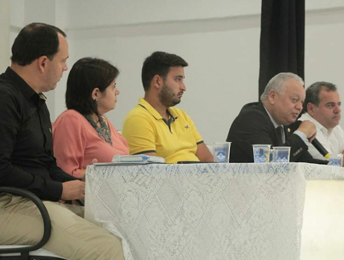 UPE Garanhuns debate políticas públicas para educação em seu planejamento estratégico