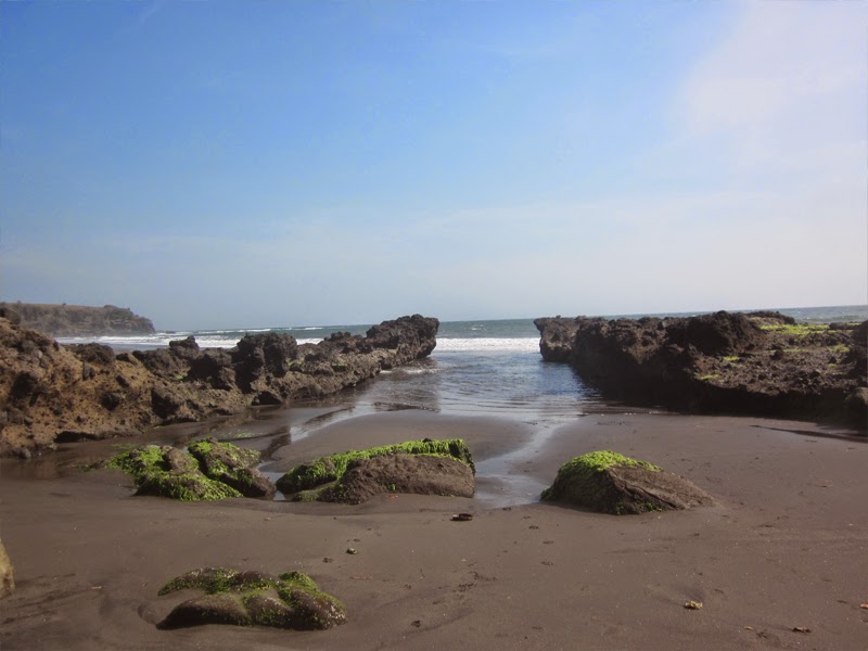 Inilah 10 Pantai Terkenal Di Tabanan Bali