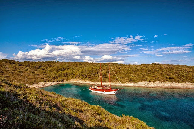 alquiler de goletas de lujo en Turquia. Alquiler de goletas baratas en Bodrum. Alquilar una goleta en Turquia barata