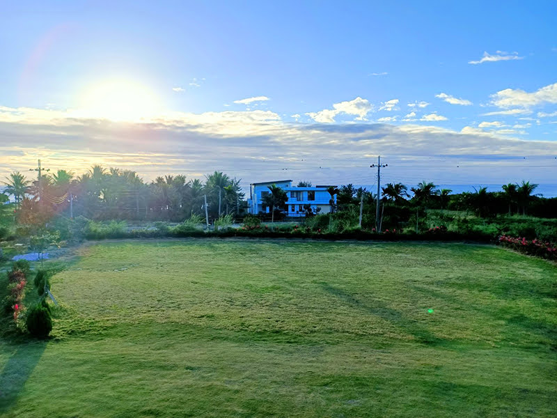 旅行∥馬武窟溪SUP&鸞山森林文化博物館・上山下海的台東遊